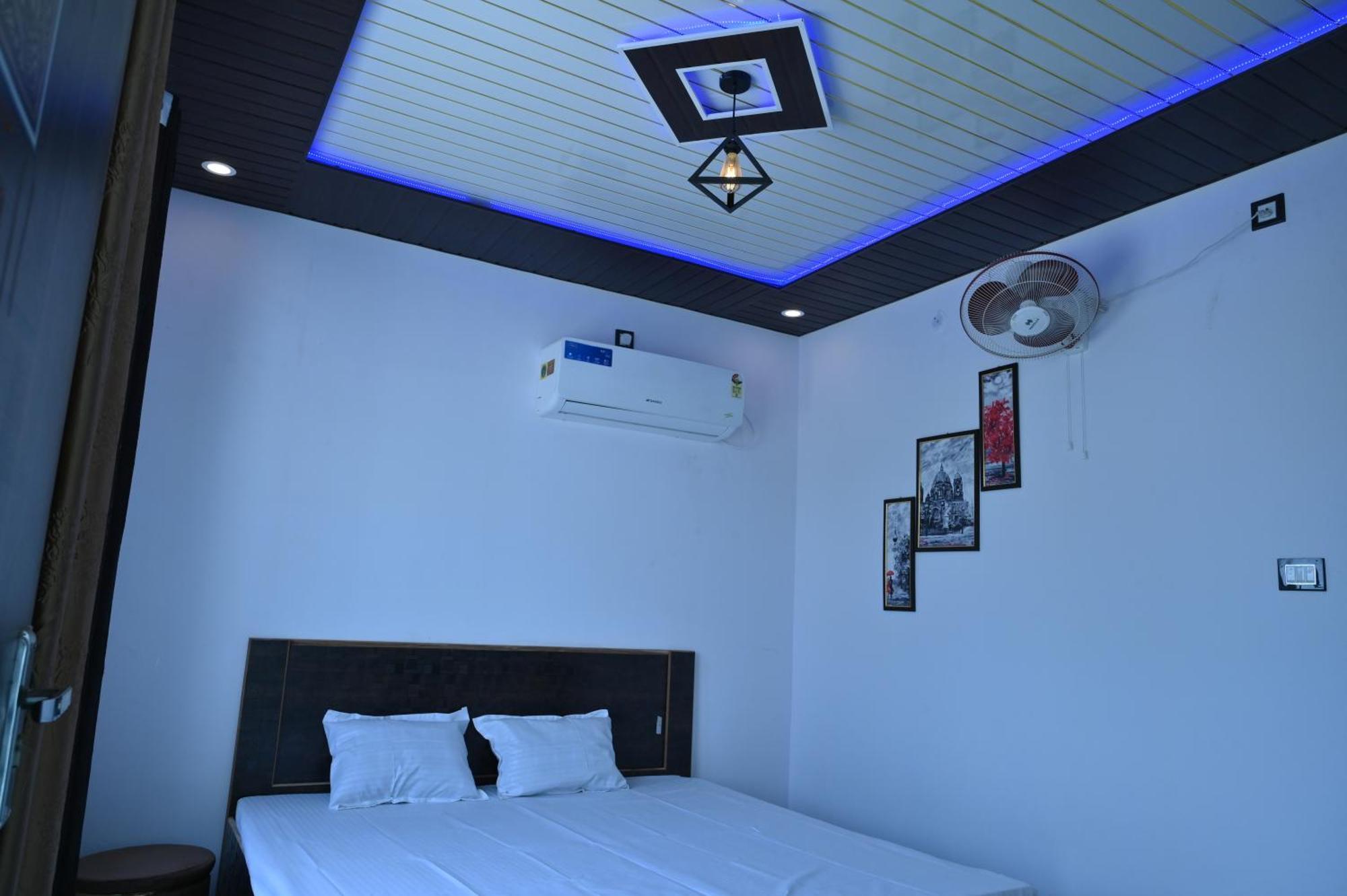 Privyrooms Gorakhpur Dış mekan fotoğraf