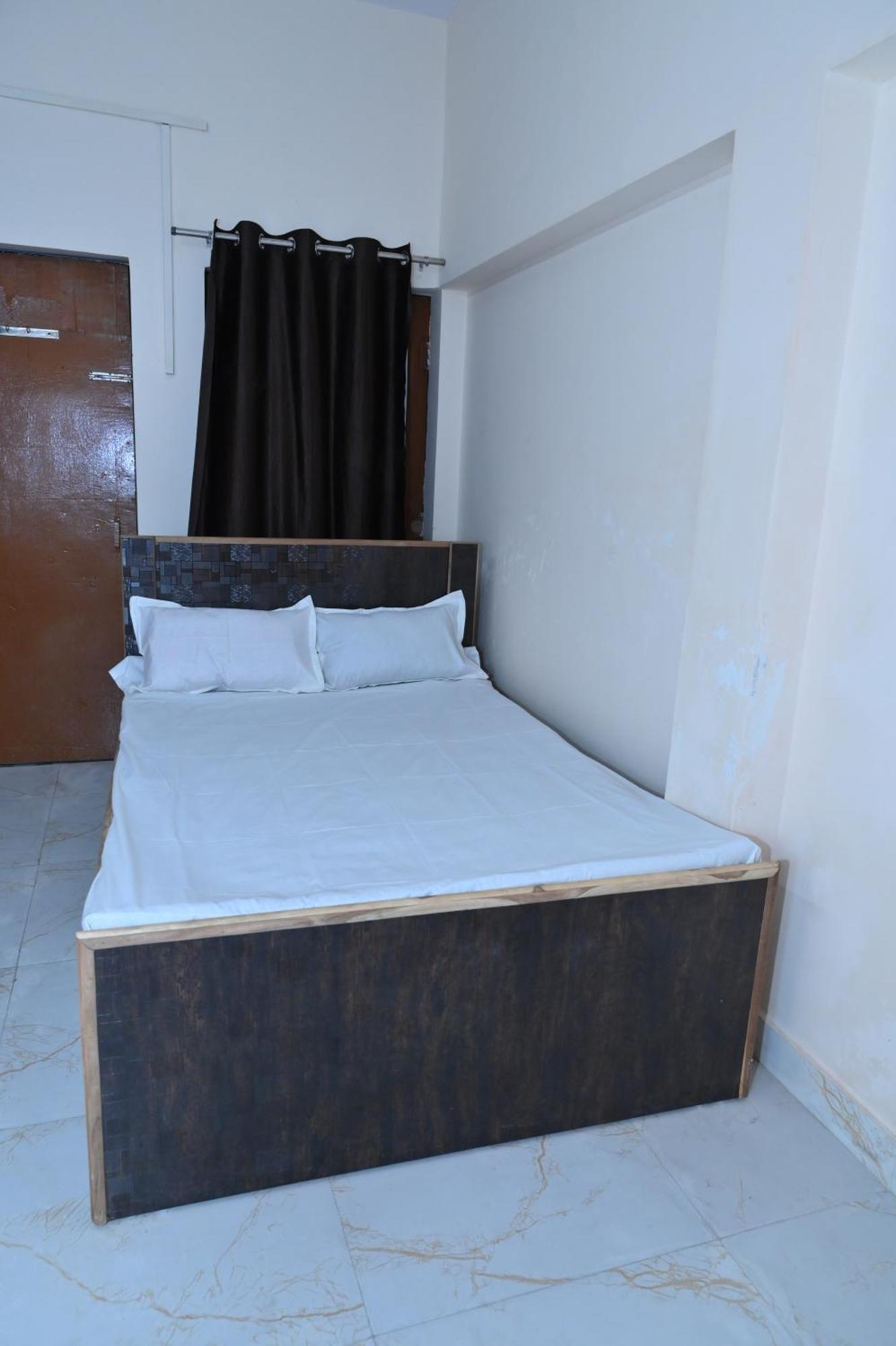 Privyrooms Gorakhpur Dış mekan fotoğraf