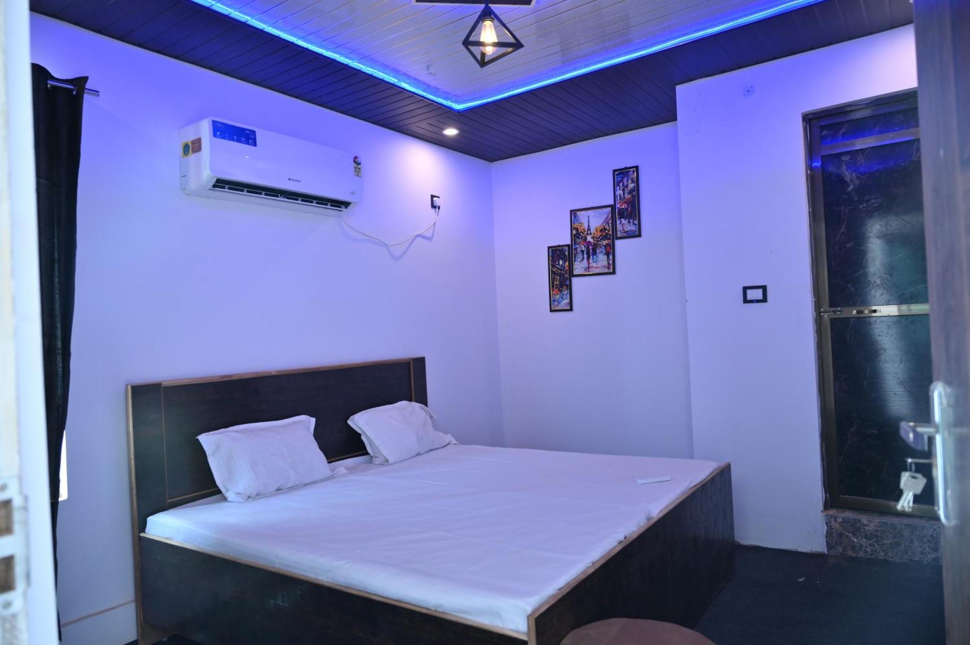 Privyrooms Gorakhpur Dış mekan fotoğraf